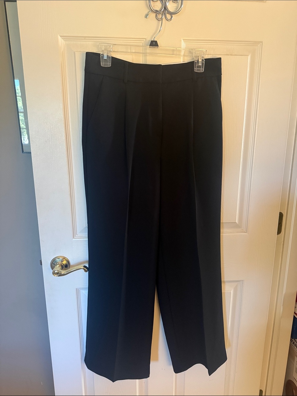 LOFT Black Peyton Trouser NWT in 6P.